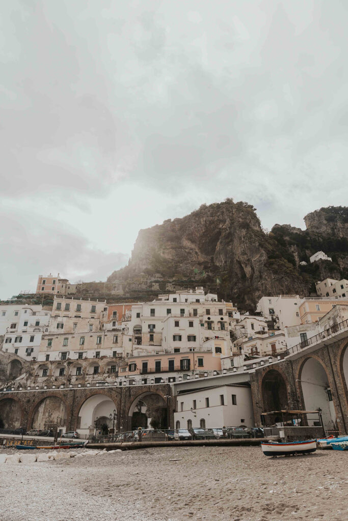 amalfi coast, a beautiful place to elope in italy