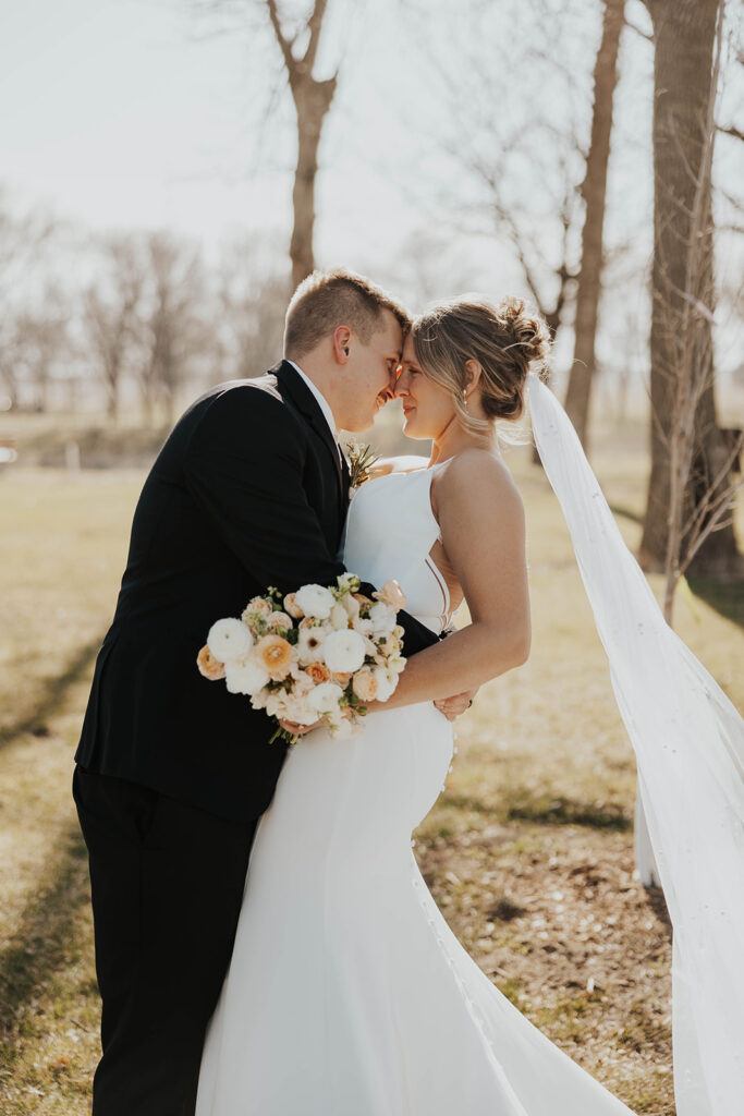 bride and groom spring wedding outdoor portraits