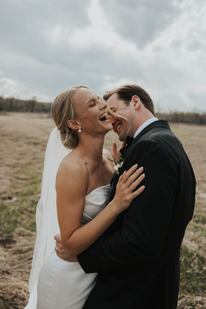 outdoor wedding portraits at the Fish Creek Provincial Park