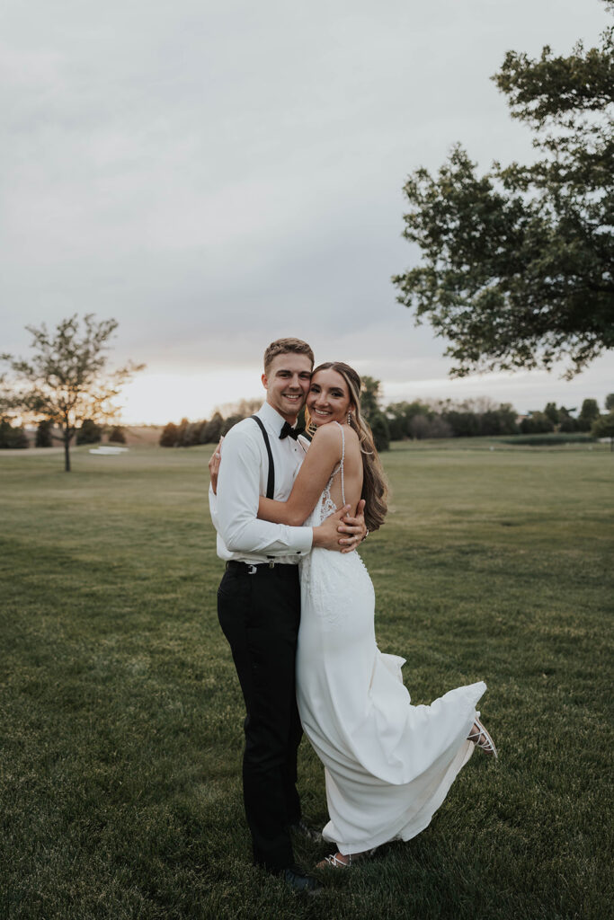 romantic summer documentary style wedding photos