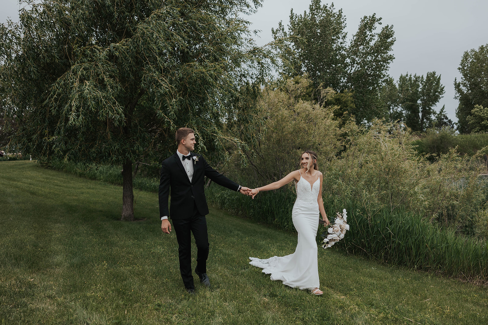 Documentary Style Wedding Photos for a Classy Wedding Showit Blog