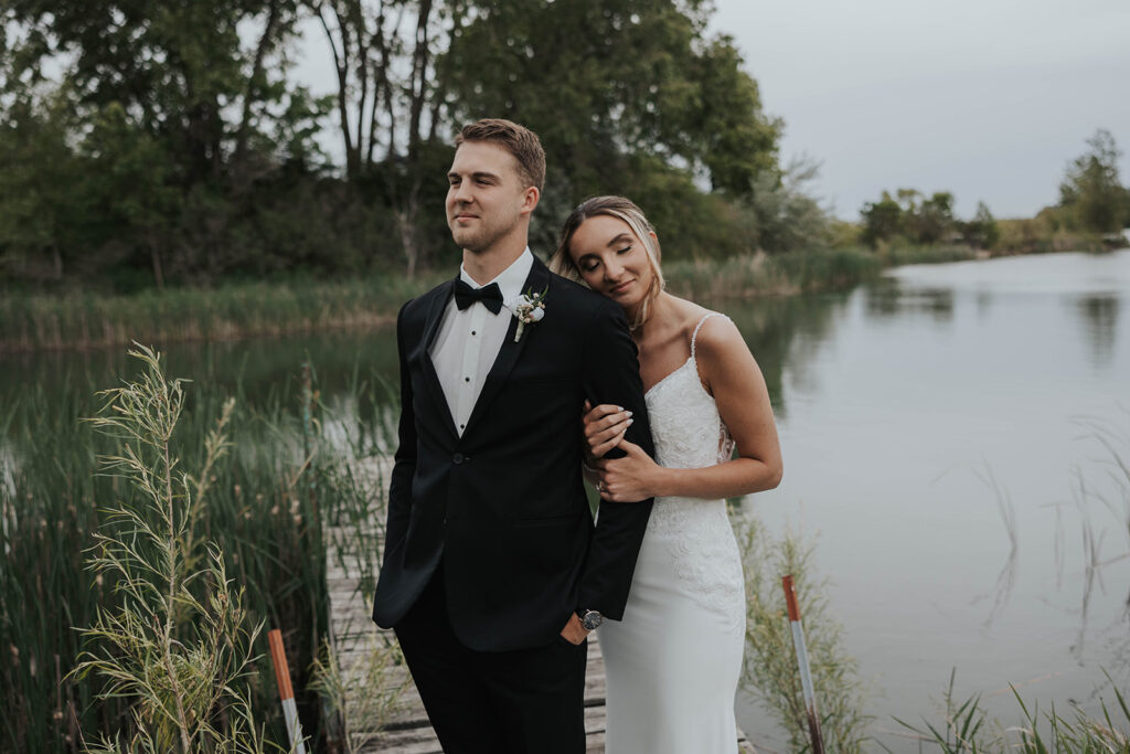 romantic bride and groom portraits in Sioux Falls, IA