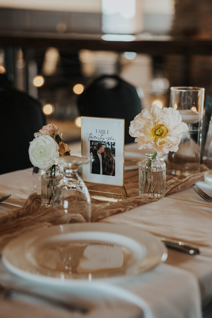 elegant wedding decor ideas for a destination wedding