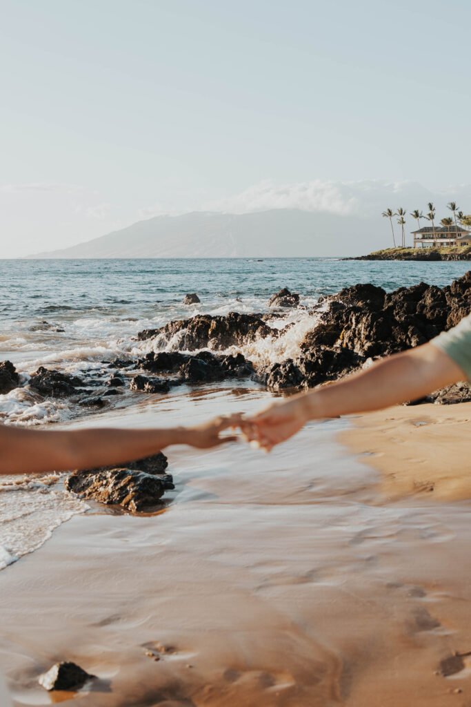 Fun Couples Photoshoot in Maui, Hawaii