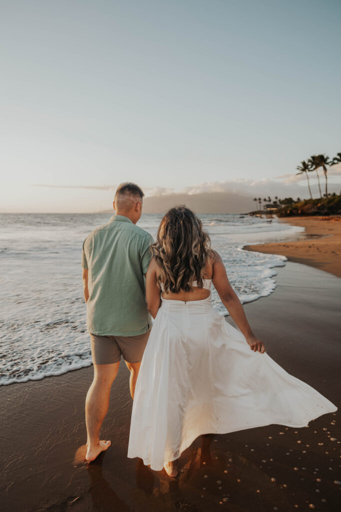 Fun Couples Photoshoot in Maui, Hawaii