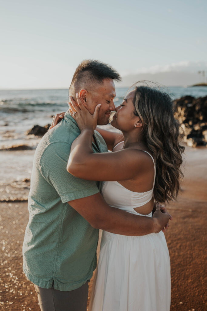 Romantic couple posing for a couples photoshoot in Maui, Hawaii