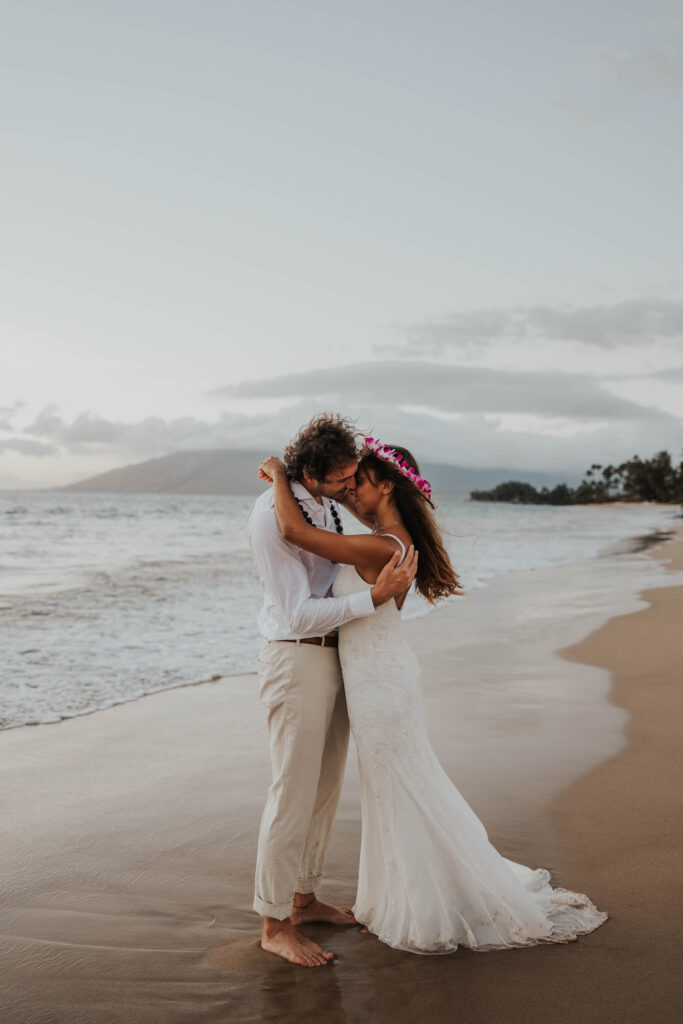 How to Elope: A Complete Guide For Your Dream Day
