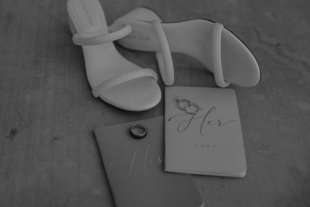 Wedding details at an Arizona wedding