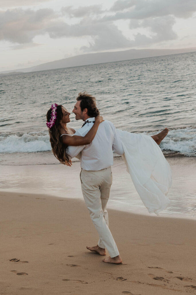 How to Elope: A Complete Guide For Your Dream Day
