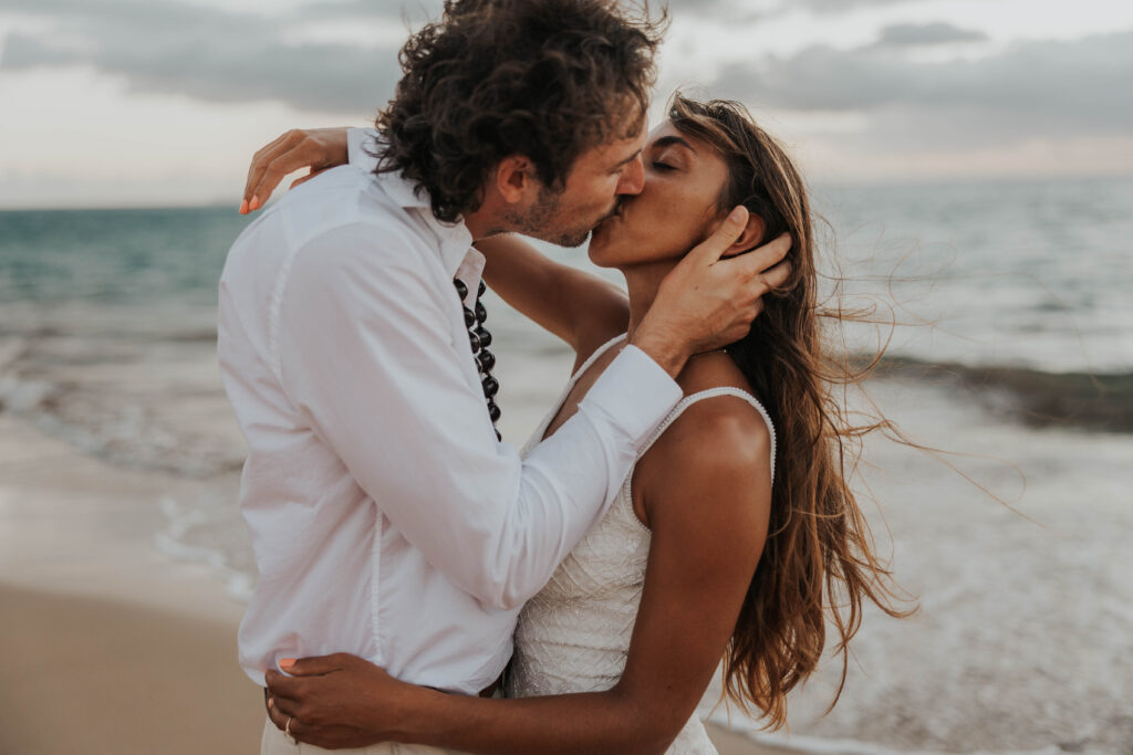 How to Elope: A Complete Guide For Your Dream Day
