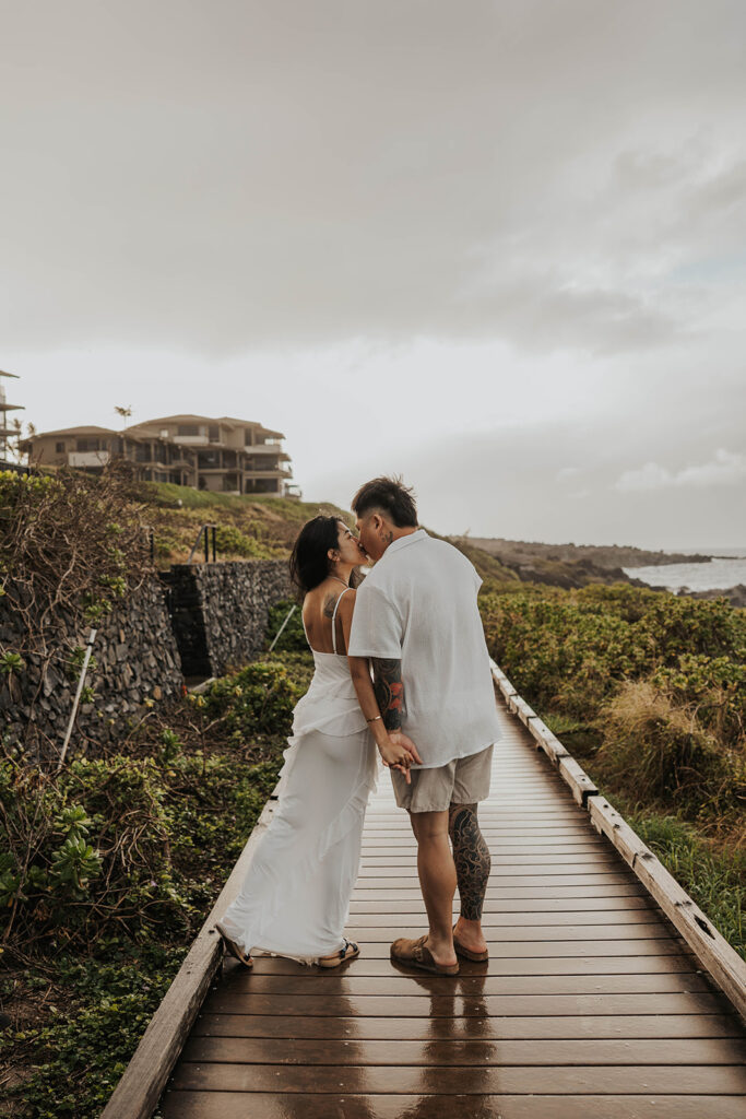 How to Make Your Hawaii Engagement Photos Unique