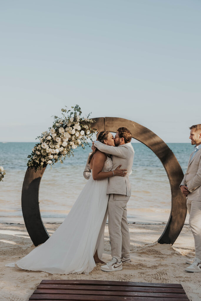 A Dreamy Destination Wedding in Cancun