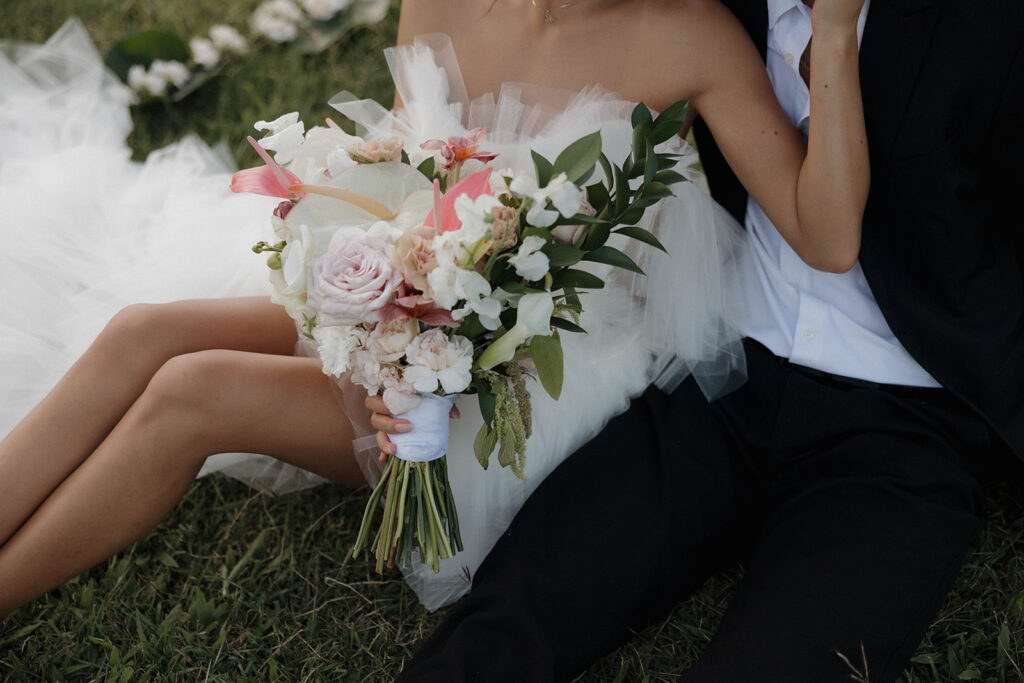 bride and groom detail wedding photos