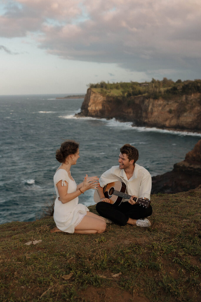 couple getting engaged on the cliffs