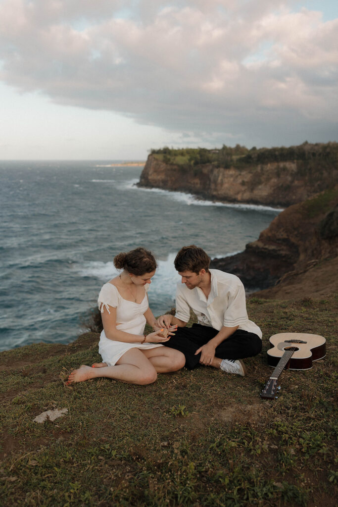Surprise Proposal in the Cliffs of Kapaau, Hawaii