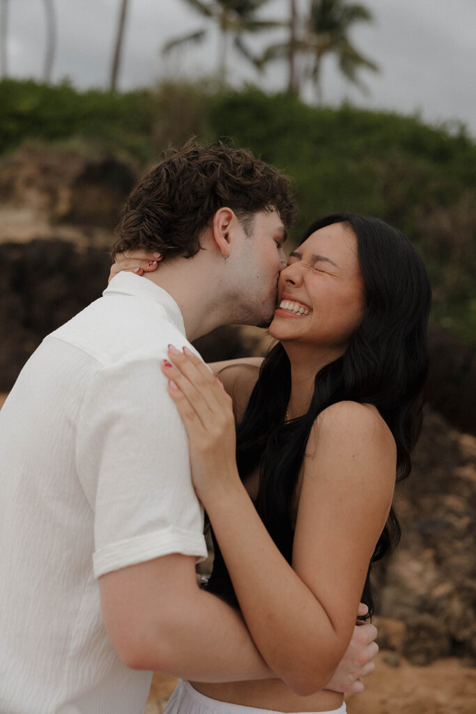 Po‘olenalena Beach Couples Session with a Dreamy Maui Backdrop