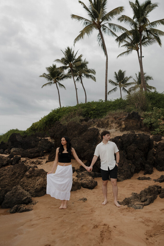 Po‘olenalena Beach Couples Session with a Dreamy Maui Backdrop