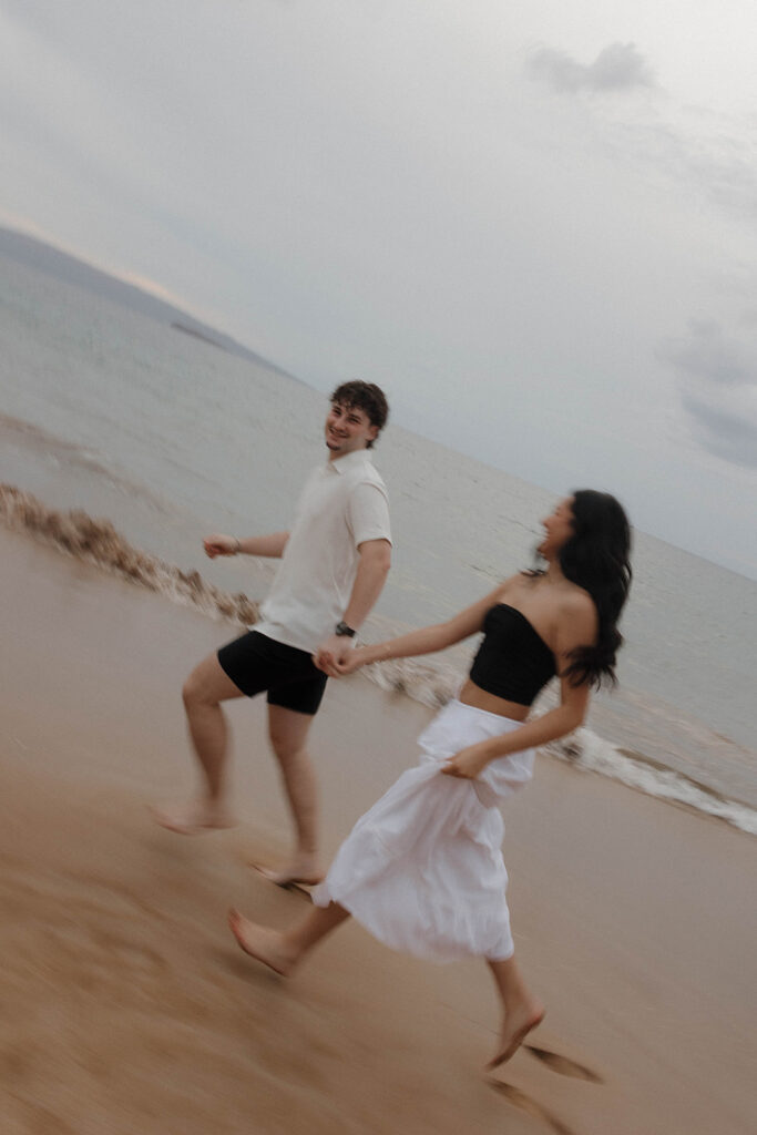 Po‘olenalena Beach Couples Session with a Dreamy Maui Backdrop