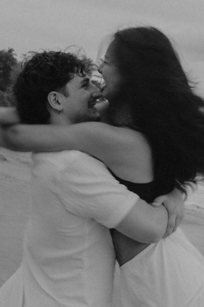 candid maui engagement photos