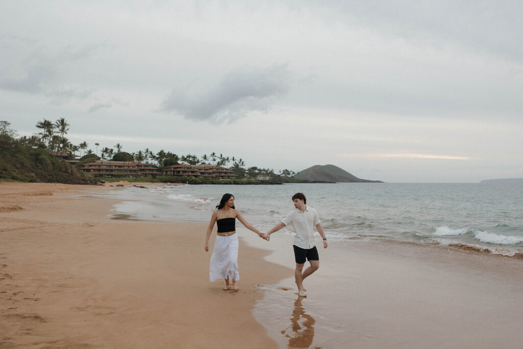 candid maui engagement photos
