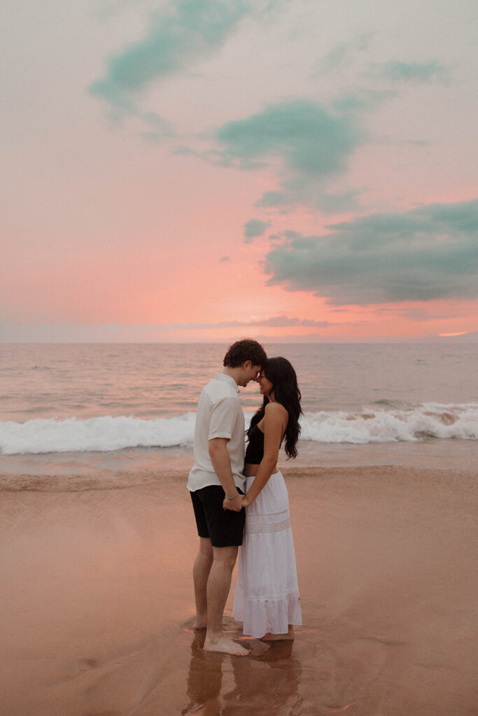 Po‘olenalena Beach Couples Session with a Dreamy Maui Backdrop