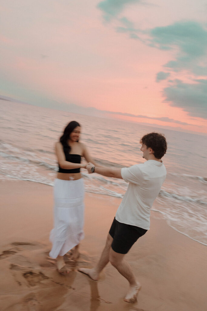 Po‘olenalena Beach Couples Session with a Dreamy Maui Backdrop