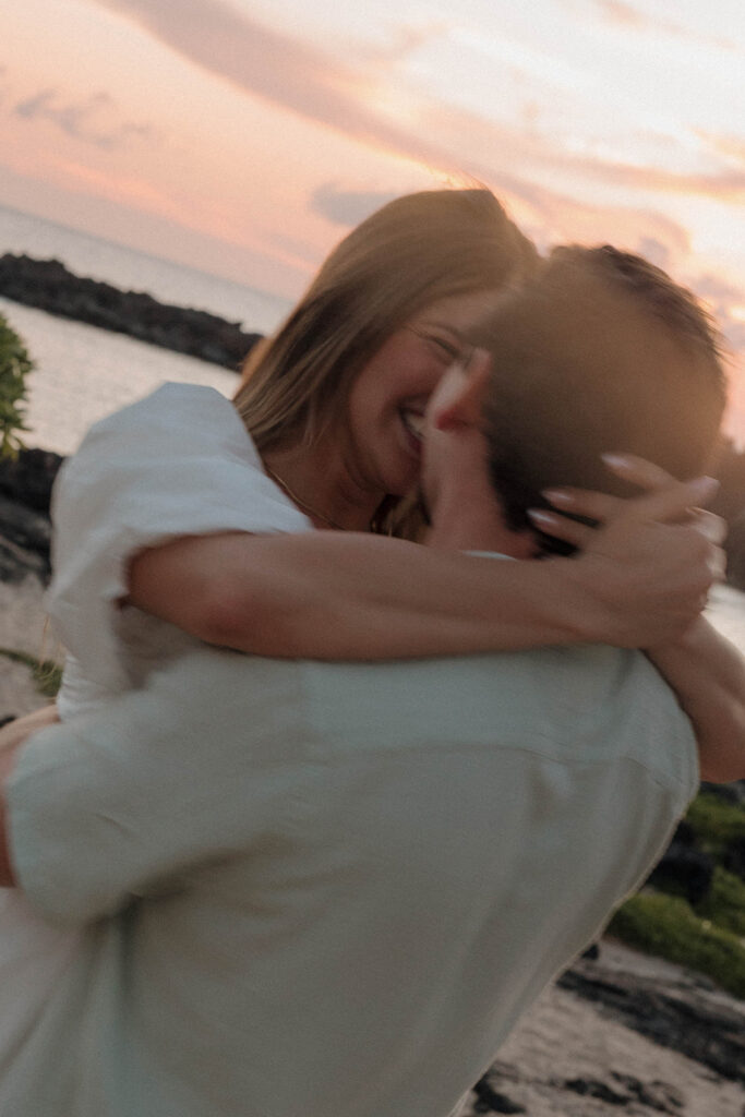 romantic golden hour beach photos couple