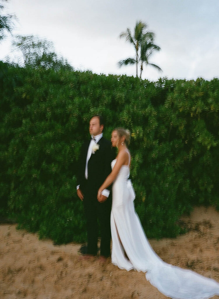 makena cove bride and groom photos in hawaii