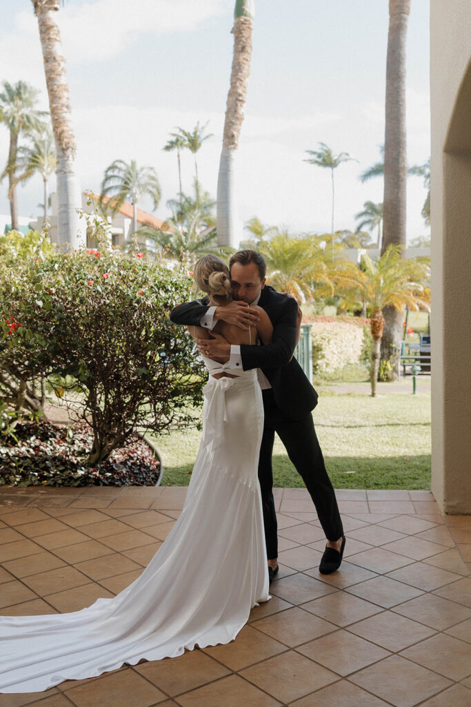 The Ultimate Guide to Planning Your Dream Hawaii Elopement