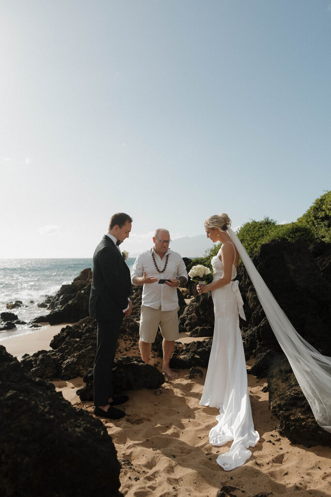 The Ultimate Guide to Planning Your Dream Hawaii Elopement