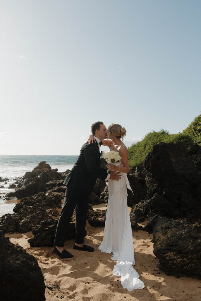The Ultimate Guide to Planning Your Dream Hawaii Elopement