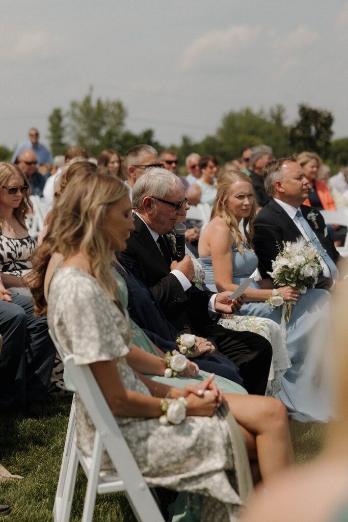outdoor wedding ceremony in sioux falls