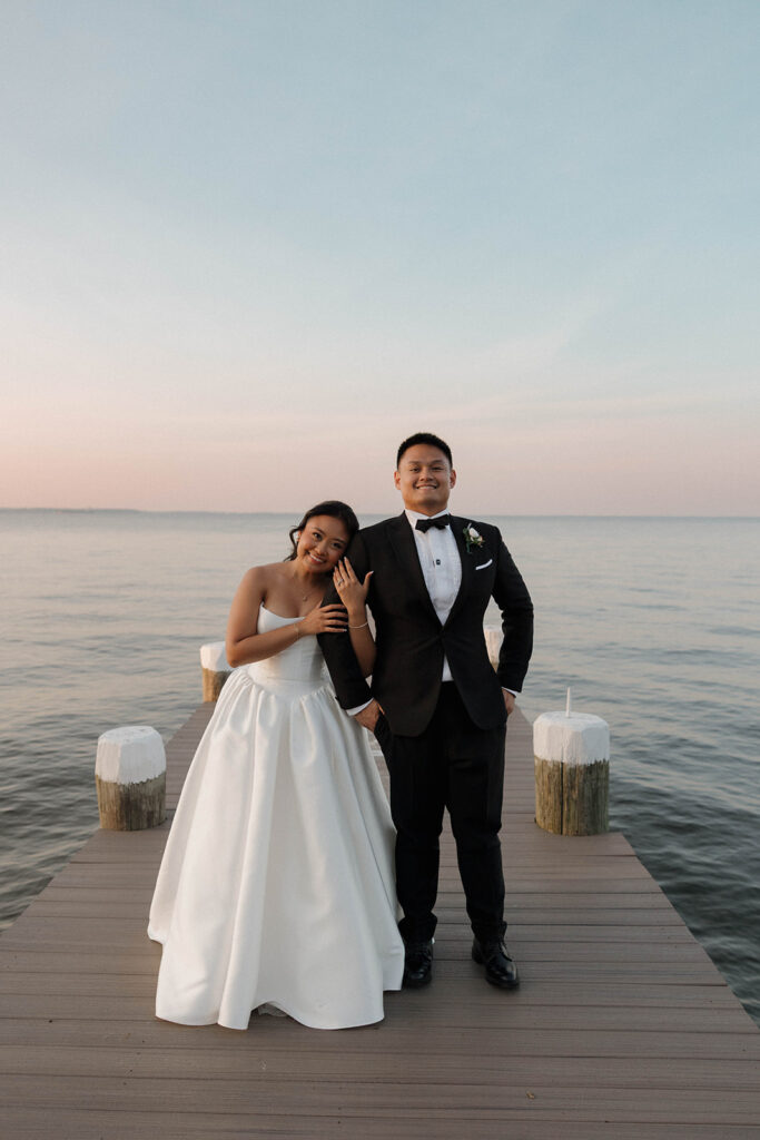 wedding photos by the lake