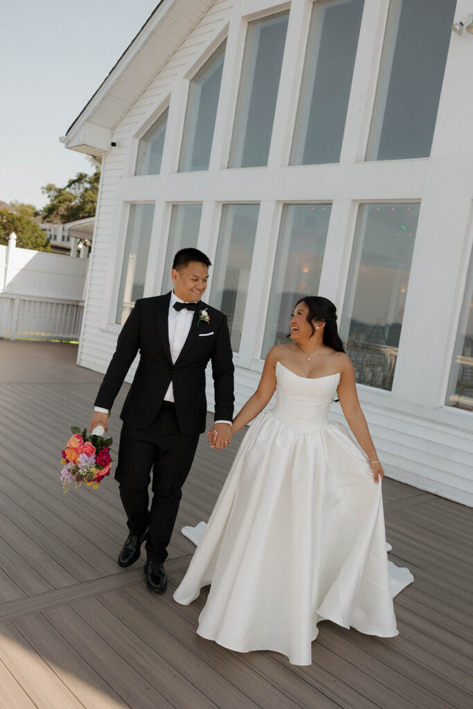 vibrant summer wedding photos with bride and groom