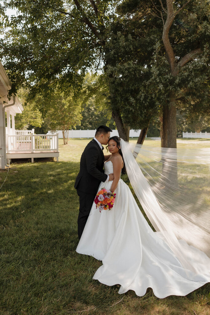romantic wedding photos outdoors in maryland