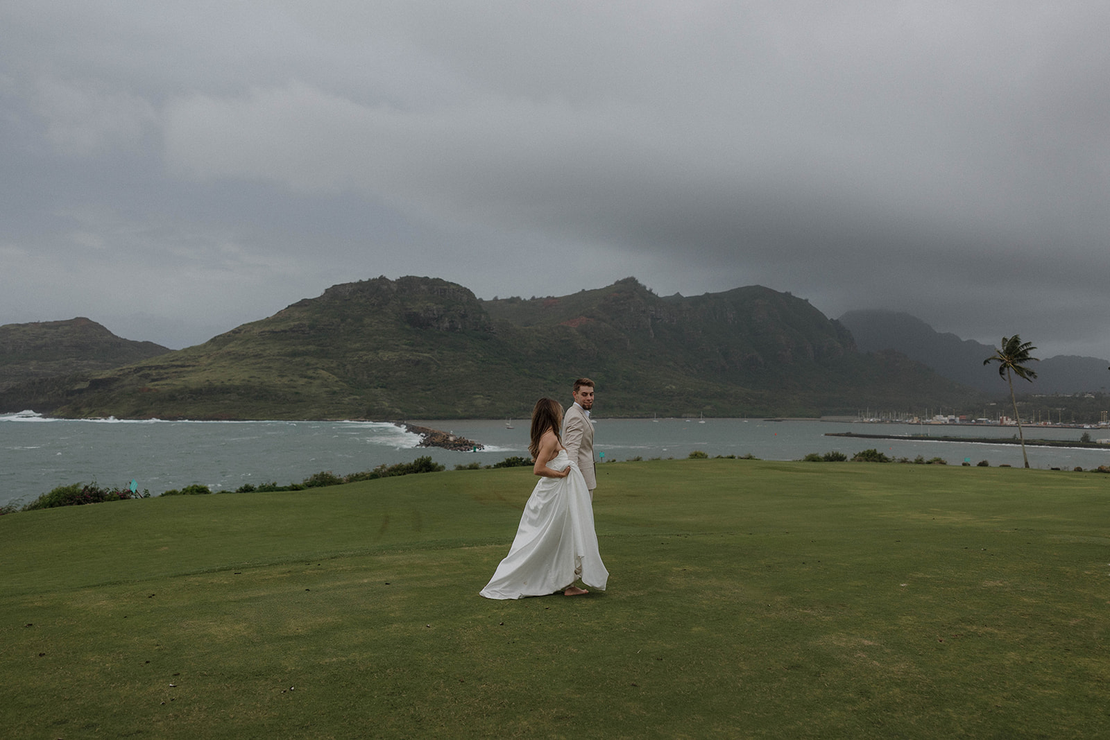 Kauai Micro Wedding Inspiration for Couples Planning a Destination Wedding in Hawaii
