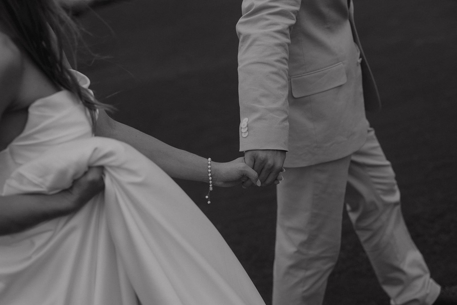 Kauai Micro Wedding Inspiration for Couples Planning a Destination Wedding in Hawaii