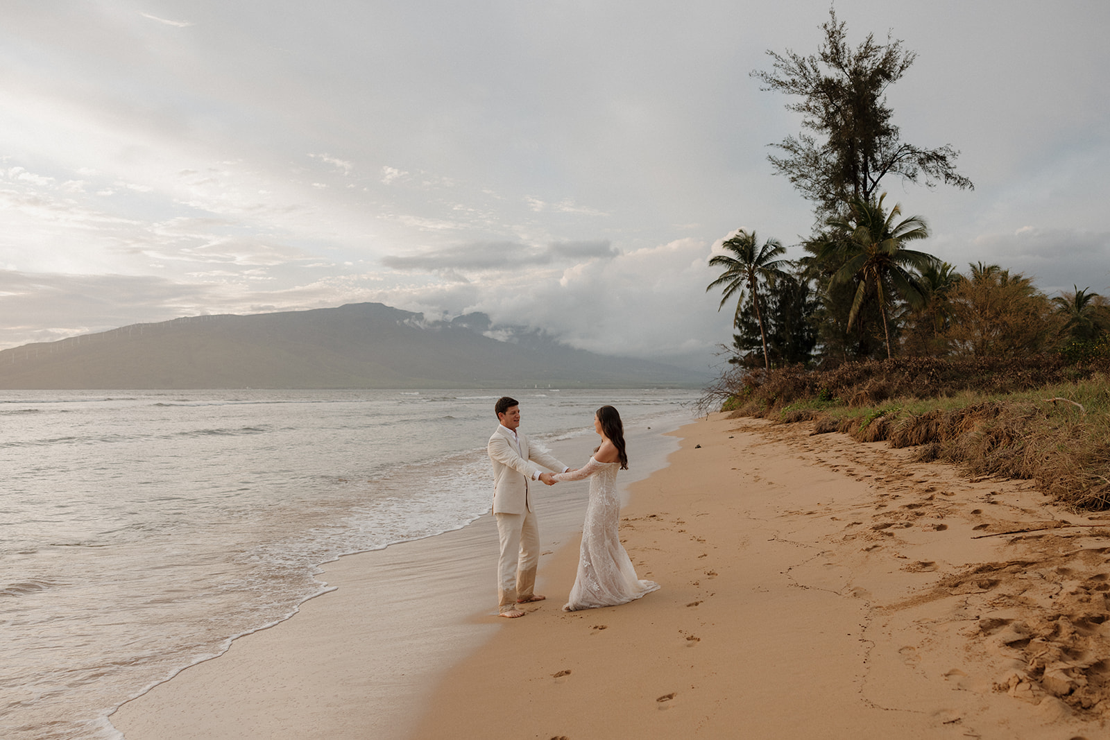 Why a Maui Elopement Might Be the Most Romantic Thing You'll Ever Do